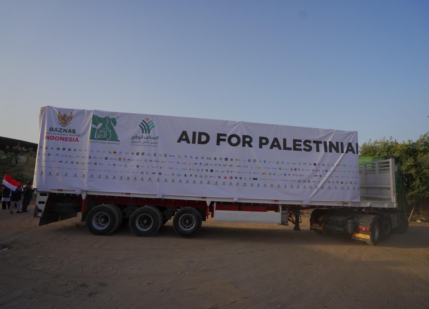 BAZNAS Kembali Kirim Bantuan 6 Truk Kontainer ke Palestina melalui Mesir