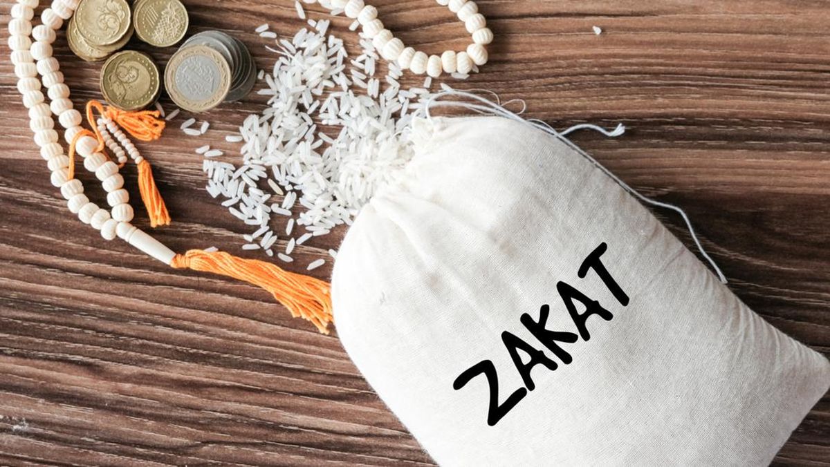 Zakat: Pilar Keuangan Islam Yang Membangun Solidaritas Sosial